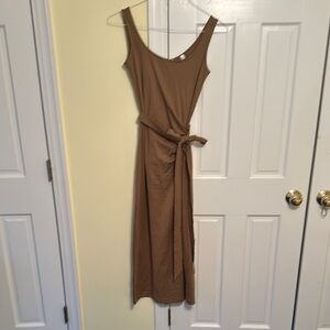 Vince Tan Jersey Sleeveless Dress